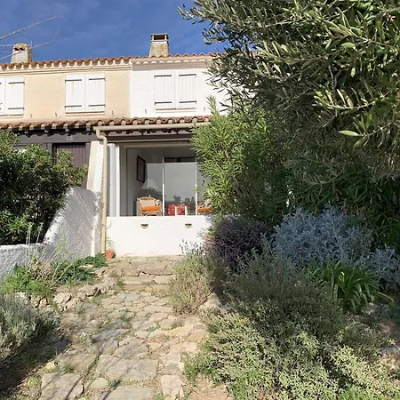 Holiday home Maison 5 Pieces A 500m De La Plage, Garage, Terrasse A Saint Pierre La - Fr-1-229d-153 Fleury (Aude)