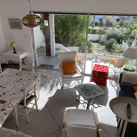 Holiday home Maison 5 Pieces A 500m De La Plage, Garage, Terrasse A Saint Pierre La - Fr-1-229d-153 *